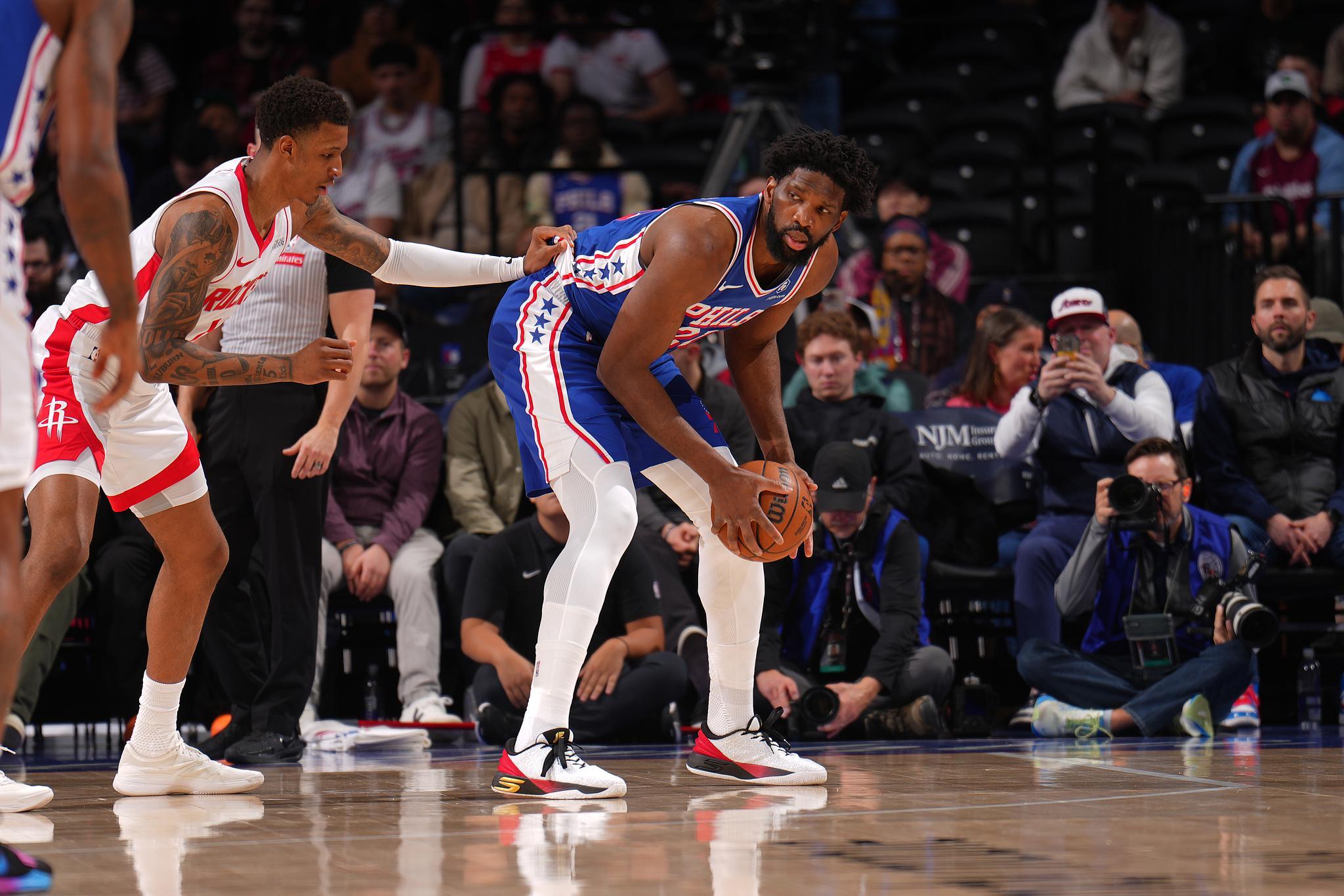 韦德体育网址-火箭队加时憾负，两人难辞其咎！乌度卡自废武功申京遭恩比德完爆