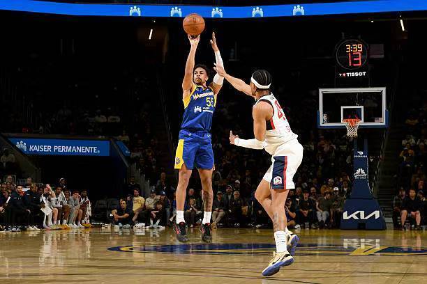 相当可靠的得分手！勇士二队后场新秀的表现真是渐入佳境？