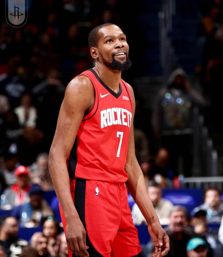 OD体育入口-31分钟7失误太阳新高!格林第三场20+仍遭喷 他怎与杜兰特争辉?