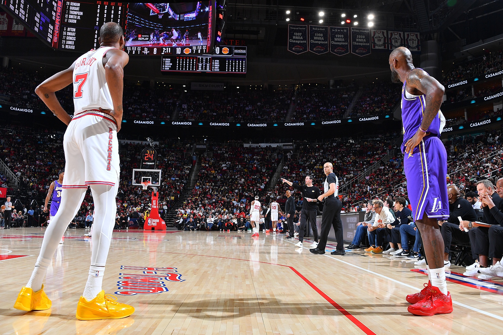 OD体育-收官阶段看点：湖矿狼火争夺三号种子席位 首轮能否迎来雷勇大战